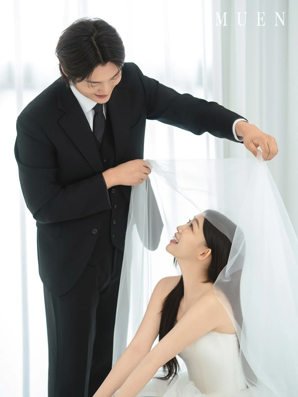 두 사람의 표지 사진