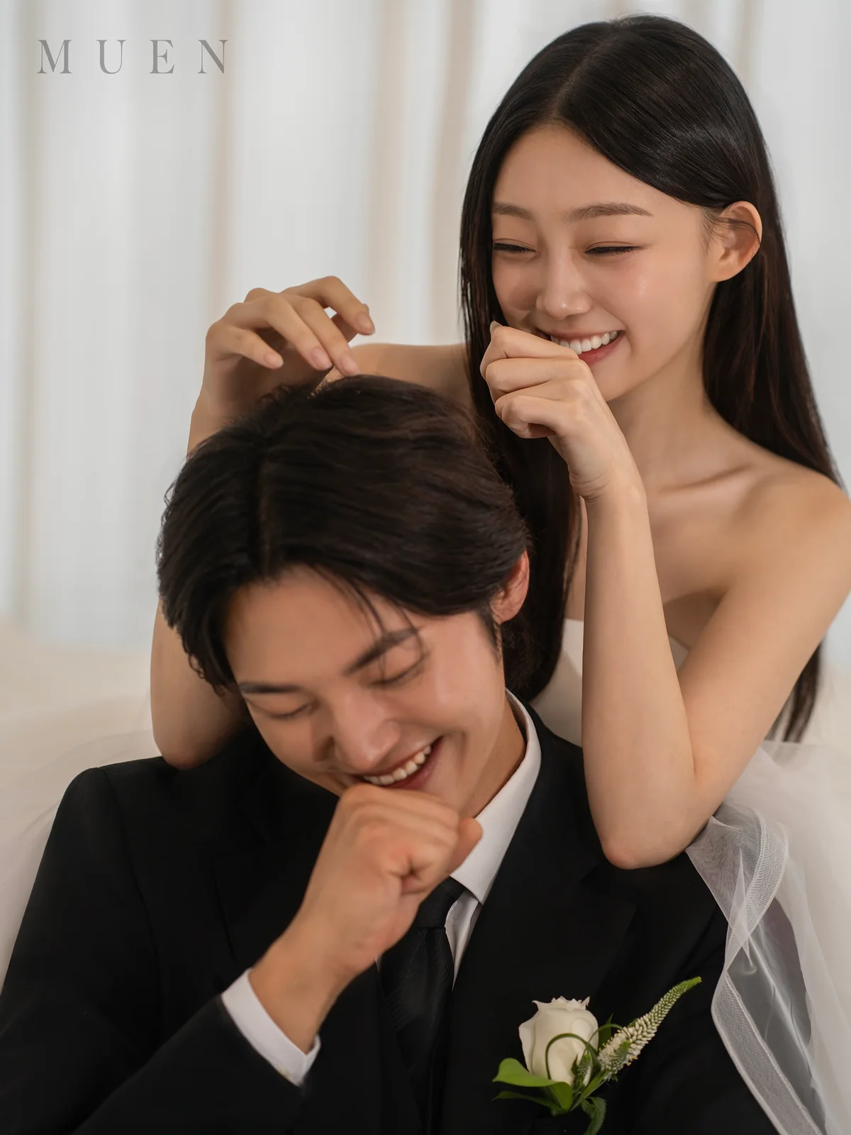 두 사람의 표지 사진